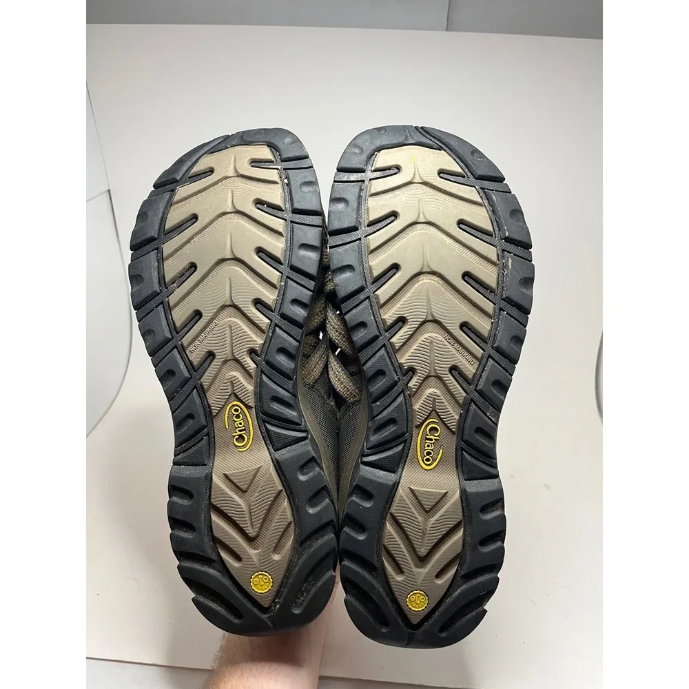 Chaco Mens Hiking Water Shoes Size 10 Brown Mesh Bungee Lacing Rugged Outsole
